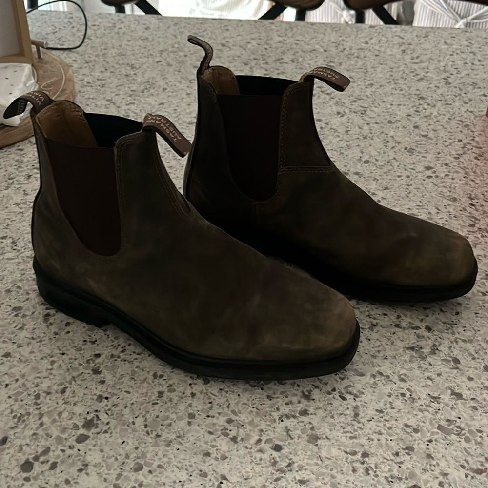 Men’s Blundstone Dress Boots